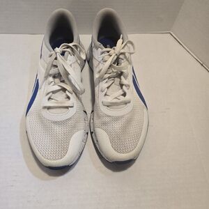 Men athletic‎ shoes